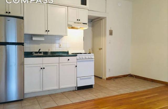 16 Abingdon Square photos photos