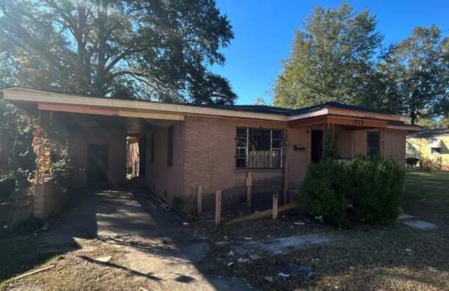 1213 Gentry Street photos photos