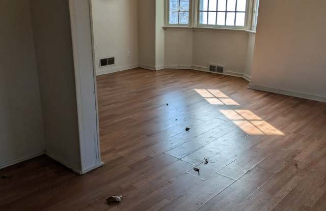11 North Cannon Drive - 1 Gallery 2