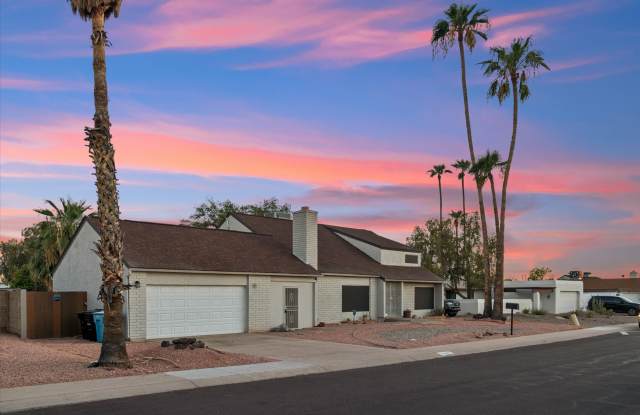 3017 West Sahuaro Drive Gallery 1