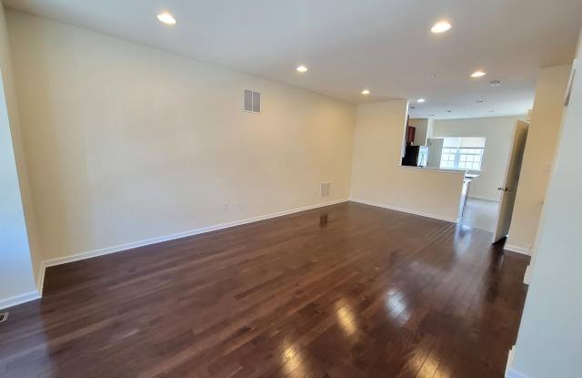 160 MERCER COURT Gallery 3