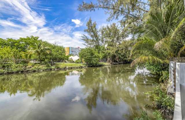180 NE 86 St - 180 Northeast 86th Street, El Portal, FL 33138