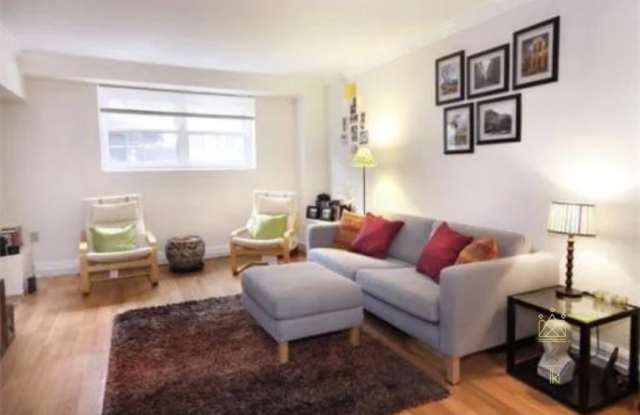 159 Saint Paul St. Gallery 3