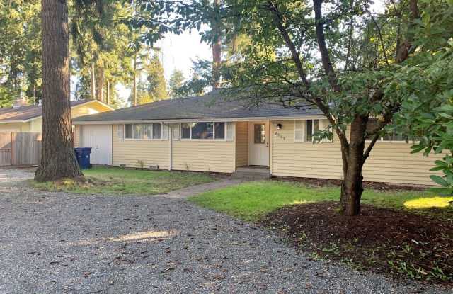 7532 123rd AVE NE - 7532 123rd Avenue Northeast, Kirkland, WA 98033