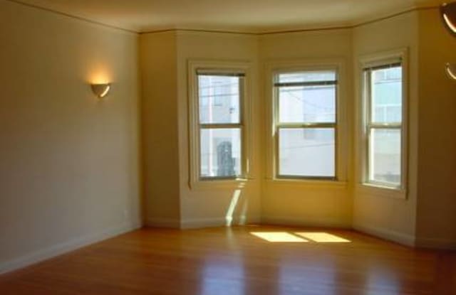 1600 Clement Street Gallery 2