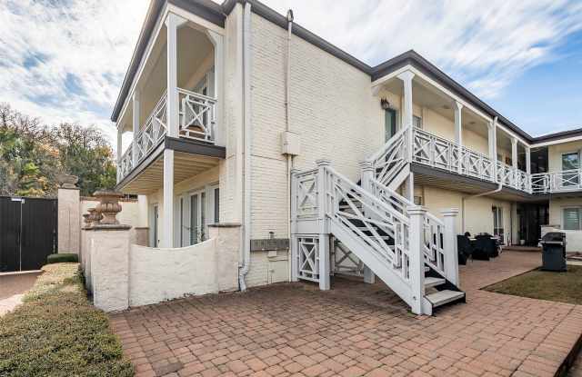 5907 E University Boulevard Gallery 2