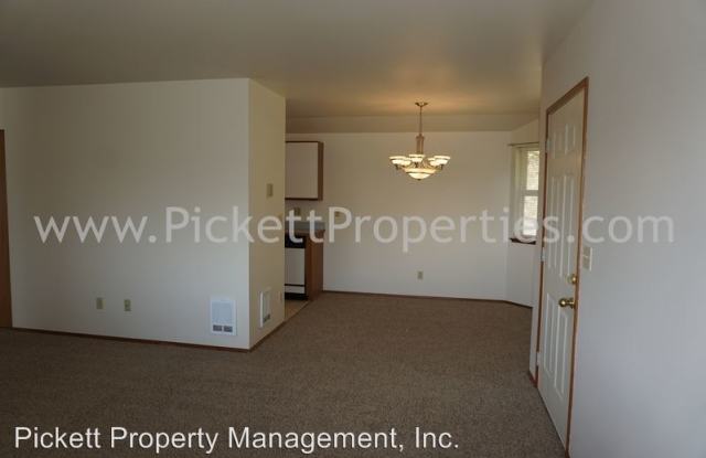 2641-B Stephenson Ave. Gallery 4