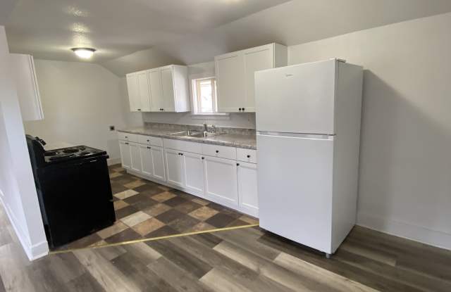 232 West Wilkins Street - 2 (upper) photos photos