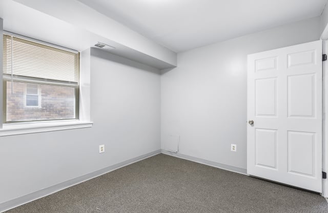 Edgewood Apartments Gallery 3