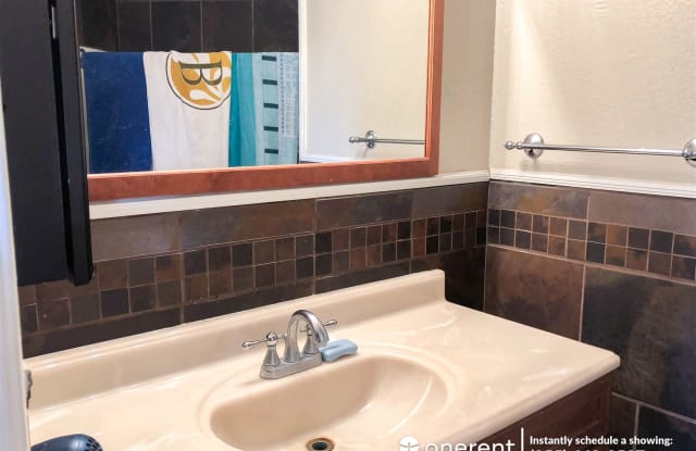 7127 Camino Degrazia - 7127 Camino Degrazia, San Diego, CA 92111