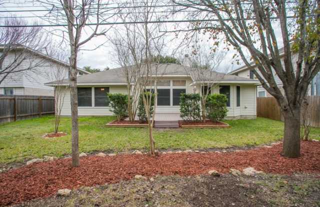 1542 Lorson Loop Gallery 2