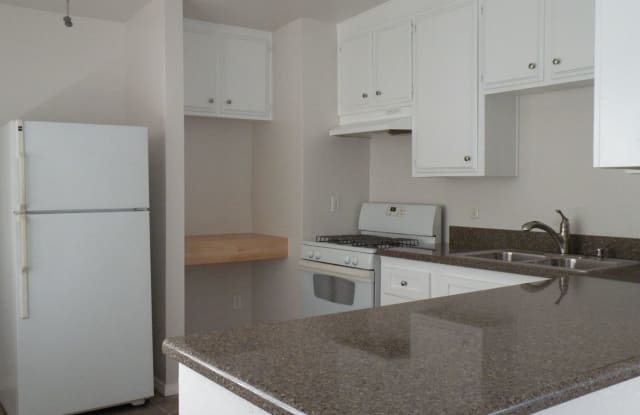 4668 Orchard Ave - 4668 Orchard Avenue, San Diego, CA 92107