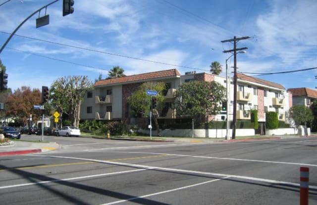 5202 Noble Ave. 102 Gallery 2