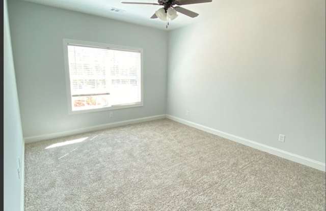 Charming 3-Bedroom Home in Tuscany Hills – Lawn Care Included! photos photos