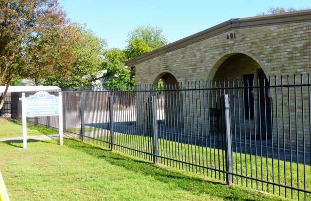 601 Clay St photos photos