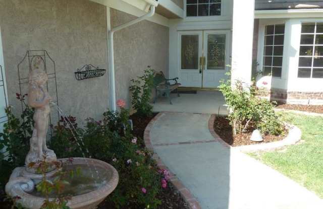 2866 Parkview Drive Gallery 4
