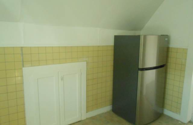 622 N Main Apt. 5 Gallery 2
