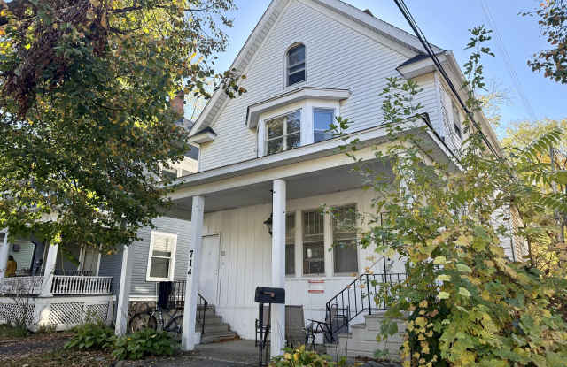 714 Lawrence Street Gallery 1