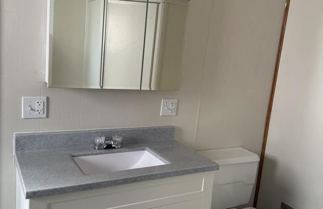 500 E Washington - 500 East Washington Avenue, Red Oak, IA 51566