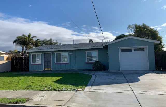 1601 Walton St. - 1601 Walton Street, Oceanside, CA 92058
