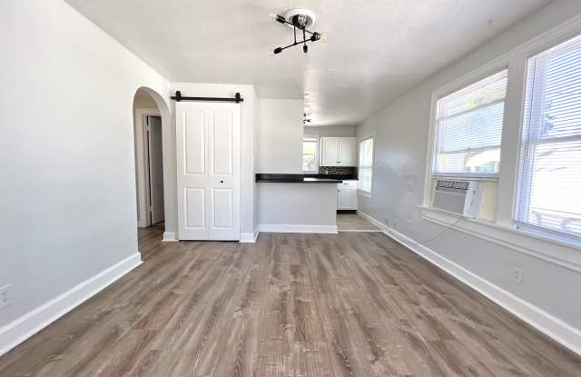 1010 11th St N photos photos