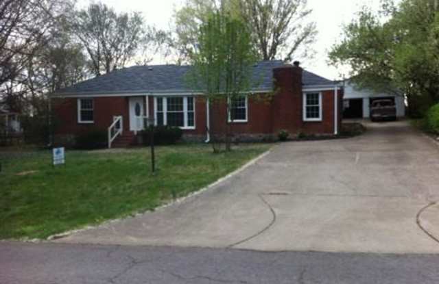 509 Charles Dr - 509 Charles Drive, Nashville, TN 37115