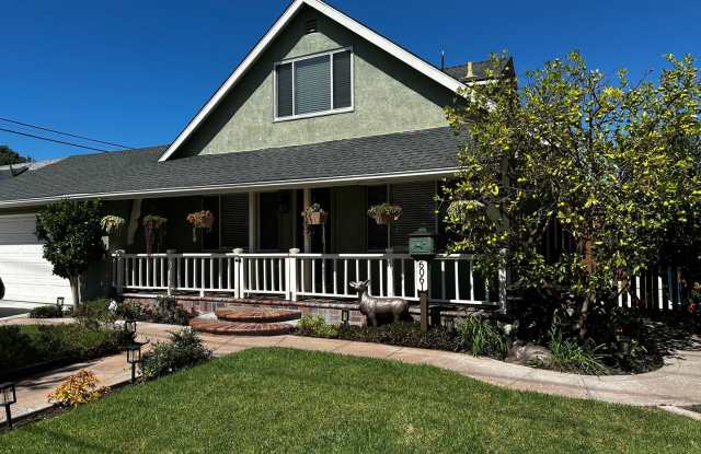 Charming 3 Bed 3 Bath Westminster House Gallery 1