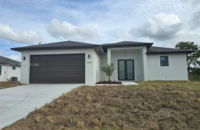 4624 Connie Ave N photos photos