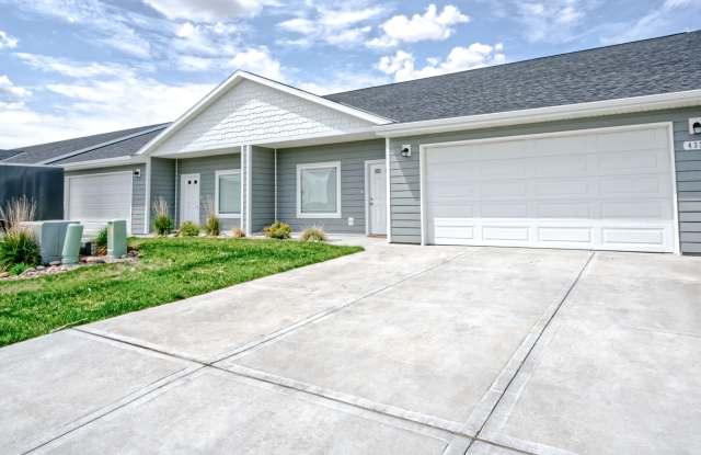 4336 Dawn St - 4336 Dawn Street, Grand Island, NE 68803