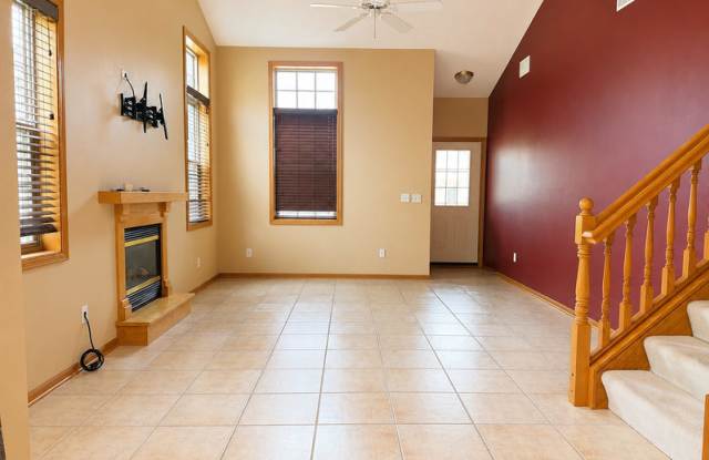 13849 Hyacinth Drive Gallery 1