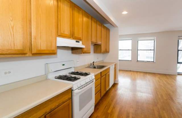 5934 North Winthrop Gallery 3