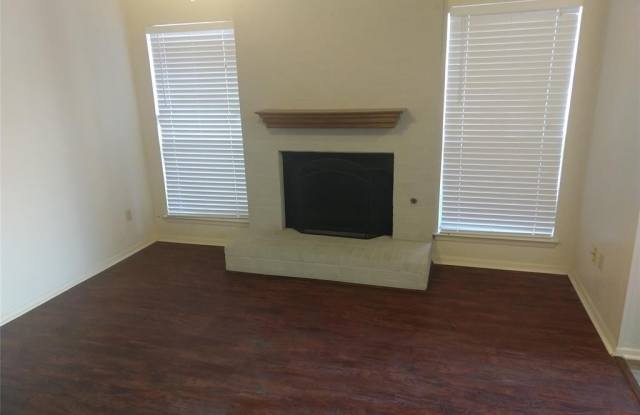 2108 Valleywood Drive Gallery 2