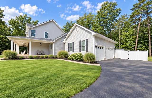 7693 WEATHERLY Place Gallery 3