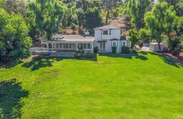 4800 Brewster Drive photos photos