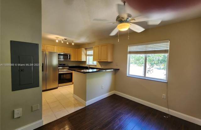 3810 N Jog Rd photos photos