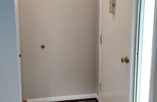 35 EASTFORD Court Gallery 3