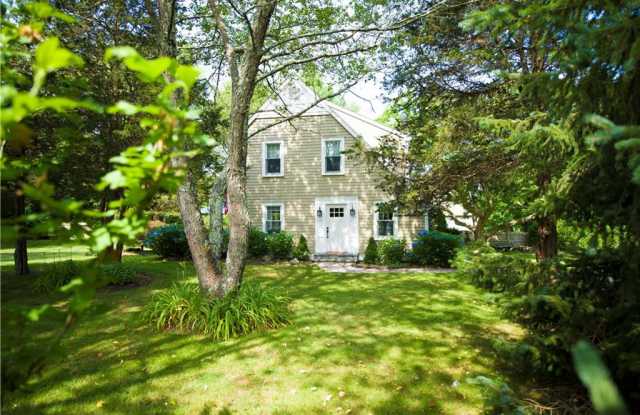 2 Scull Street - 2 Scull Street, Newport County, RI 02835