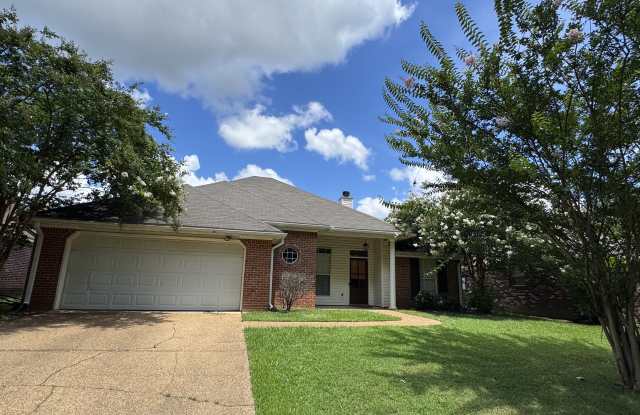 635 Briars Bend photos photos