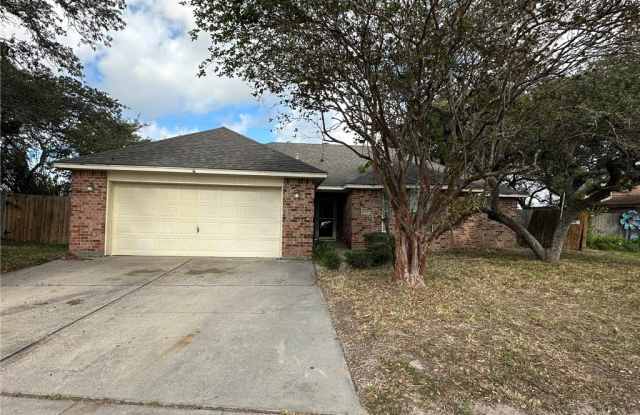 2075 La Quinta Drive - 2075 La Quinta Drive, Ingleside, TX 78362
