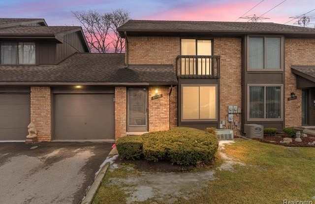 37145 CLUBHOUSE Drive photos photos