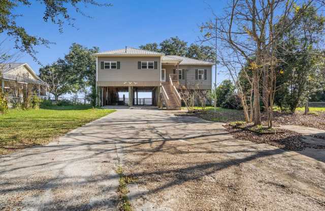 BAY FRONT LIVING photos photos