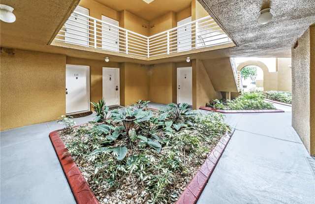 9705 Fontainebleau Boulevard photos photos