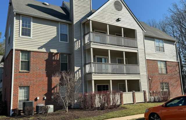 12151 PENDERVIEW Lane Gallery 2