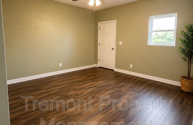 4607 Highland Avenue B photos photos