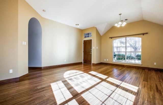 8017 Fleetwood Drive Gallery 4