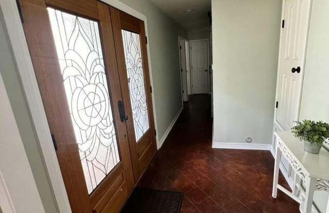 19 Oaklawn Drive Gallery 3
