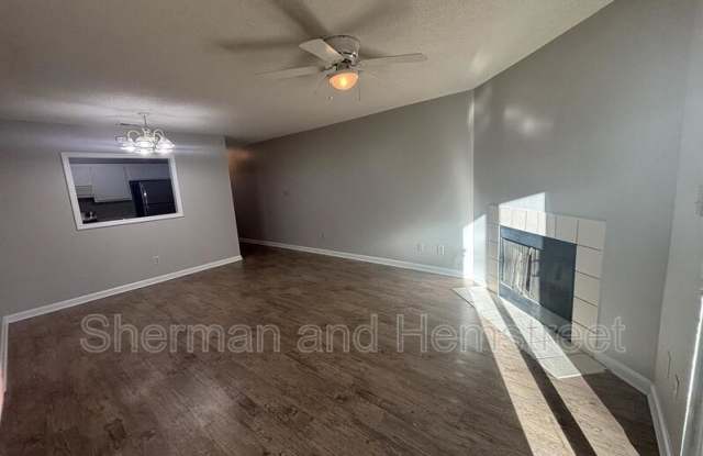 651 Caroline Court Gallery 2