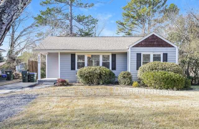 2954 Hilltop Dr - 2954 Hilltop Drive, Chamblee, GA 30341