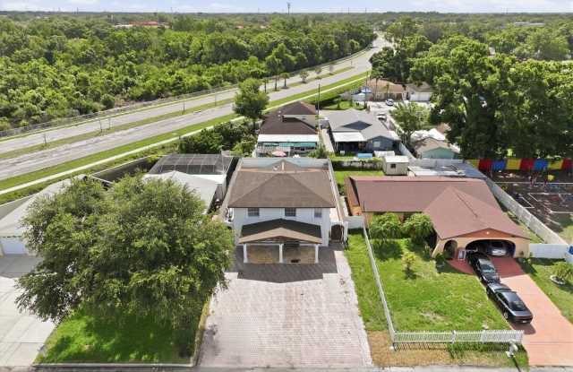 6611 N HALE Avenue Gallery 4