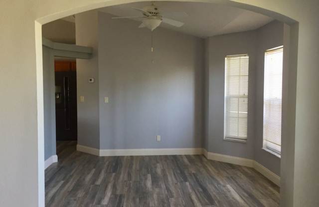 11554 Autumn Wind Loop Gallery 3